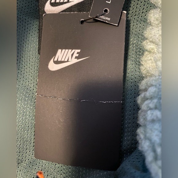 Nike Insulated Sherpa Vest - Picture 5 of 6